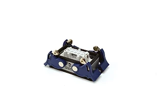 EMAS EBM10PM44 Metal 10 Kontak Makine Tipi Priz 16A Alttan Girişli 4 Mandallı Çok Kontaklı