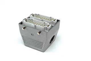 EMAS EBM32FU10 Metal 32 Kontak Uzatma Tipi Fiş 16A Yandan Girişli Çok Kontaklı