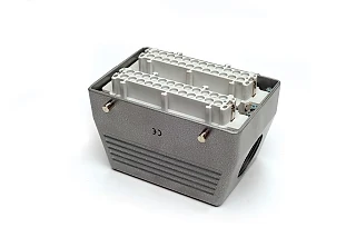 EMAS EBM48PU10 Metal 48 Kontak Uzatma Tipi Priz 16A Yandan Girişli Çok Kontaklı