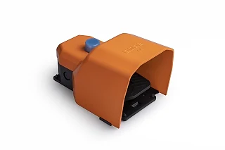 EMAS PDKS11GX23T PDK Serisi Metal Korumalı (1NO+1NC)+2NC İki Kademeli Resetli Tekli Turuncu Plastik Pedal